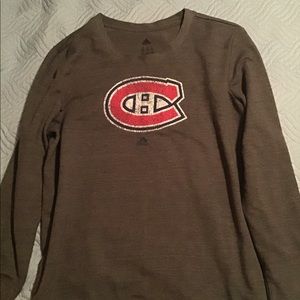 Women’s 2xl canadians shirt